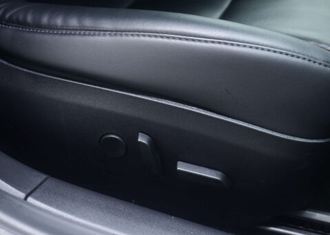 Tesla Model 3 Model 3 Long Range AWD 4WD 4dr 35