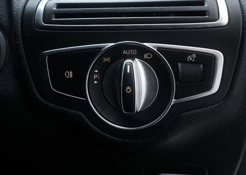 Mercedes-Benz C Class 1.5 C 200 AMG Line Auto 2dr 34