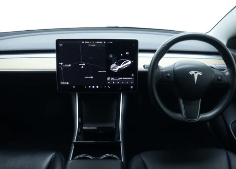 Tesla Model 3 Model 3 Long Range AWD 4WD 4dr 18