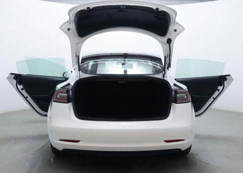 Tesla Model 3 Model 3 Long Range AWD 4WD 4dr 51