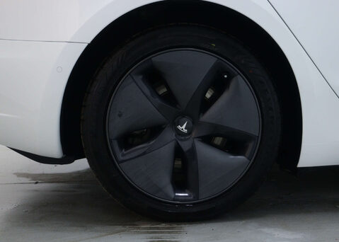 Tesla Model 3 Model 3 Long Range AWD 4WD 4dr 13