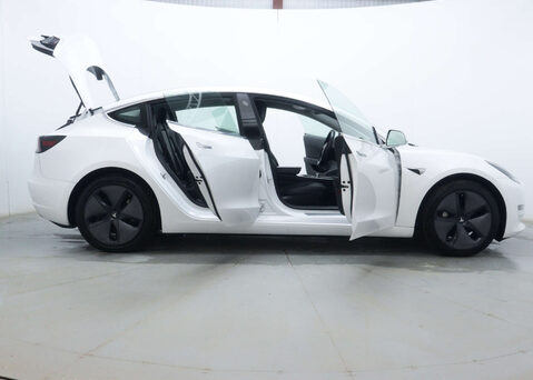 Tesla Model 3 Model 3 Long Range AWD 4WD 4dr 53