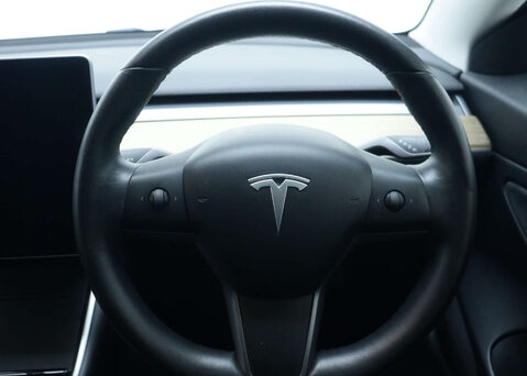 Tesla Model 3 Model 3 Long Range AWD 4WD 4dr 17