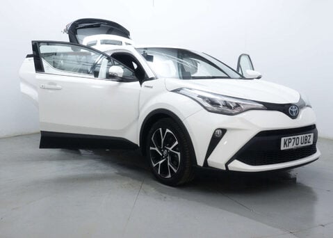 Toyota C-HR 1.8 C-HR Design HEV CVT 5dr 48