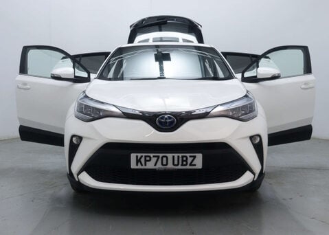 Toyota C-HR 1.8 C-HR Design HEV CVT 5dr 49