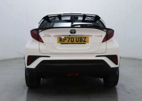 Toyota C-HR 1.8 C-HR Design HEV CVT 5dr 10
