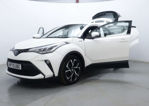 Toyota C-HR 1.8 C-HR Design HEV CVT 5dr 50