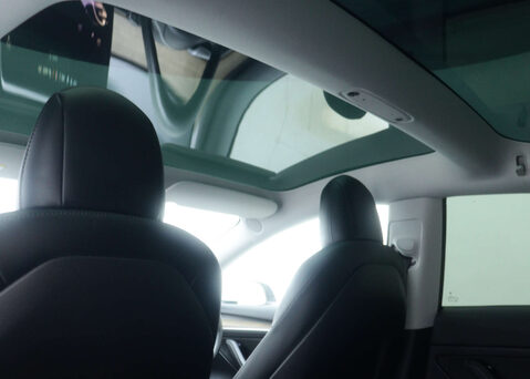 Tesla Model 3 Model 3 Standard Range + 4dr 44