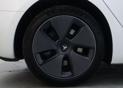 Tesla Model 3 Model 3 Standard Range + 4dr 12