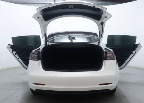 Tesla Model 3 Model 3 Standard Range + 4dr 52