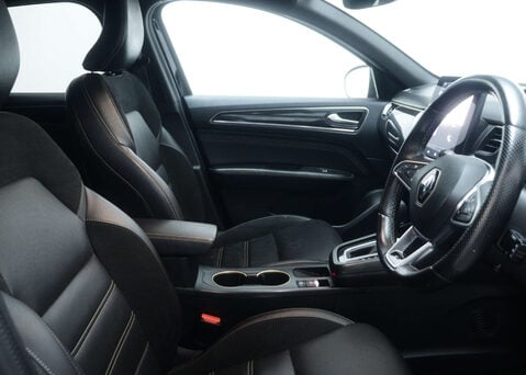 Renault Arkana 1.6 Arkana E-Tech Engineered Edition HEV A 5dr 45