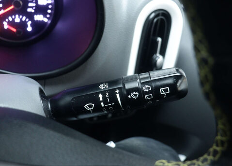 Kia Picanto 1.2 Picanto X-Line Auto 5dr 30