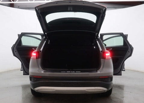 Audi Q4 Q4 e-tron Sport 40 5dr 56