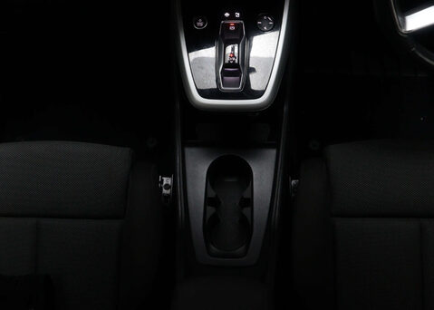 Audi Q4 Q4 e-tron Sport 40 5dr 21