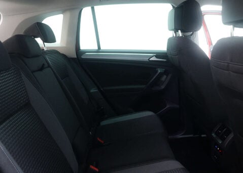 Volkswagen Tiguan 1.5 Tiguan Active TSi Semi-Auto 5dr 50