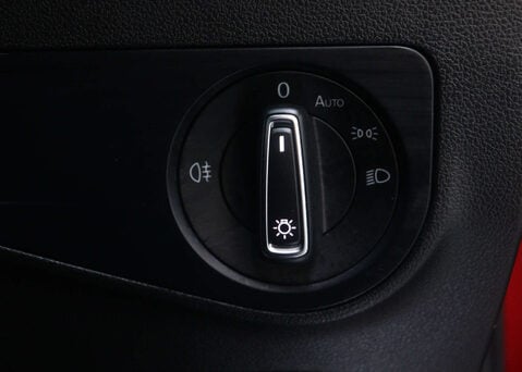 Volkswagen Tiguan 1.5 Tiguan Active TSi Semi-Auto 5dr 38