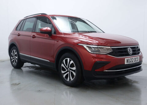 Volkswagen Tiguan 1.5 Tiguan Active TSi Semi-Auto 5dr 1