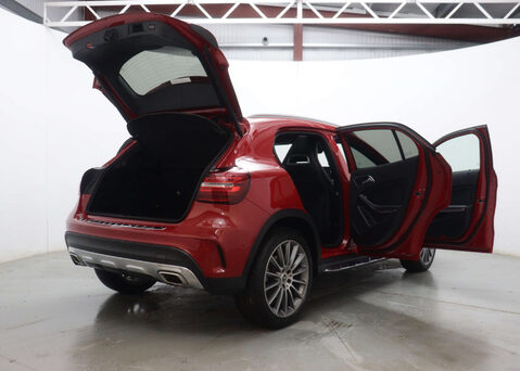 Mercedes-Benz GLA 1.6 GLA 200 AMG Line Edition Plus Auto 5dr 61