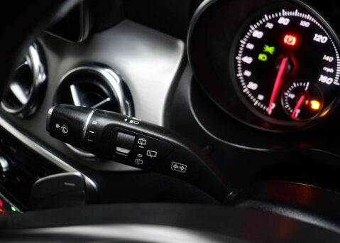 Mercedes-Benz GLA 1.6 GLA 200 AMG Line Edition Plus Auto 5dr 34