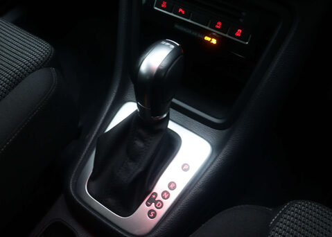 Volkswagen Sharan 1.4 Sharan SE Nav TSi Semi-Auto 5dr 32