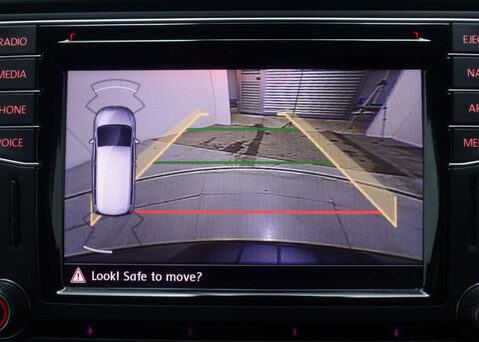 Volkswagen Sharan 1.4 Sharan SE Nav TSi Semi-Auto 5dr 27