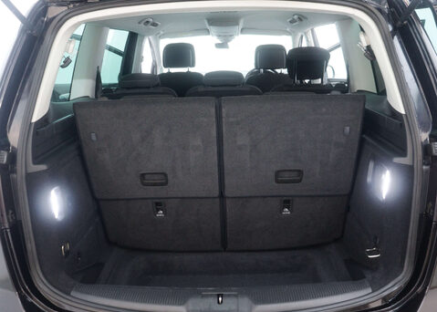 Volkswagen Sharan 1.4 Sharan SE Nav TSi Semi-Auto 5dr 51