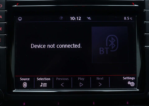 Volkswagen Sharan 1.4 Sharan SE Nav TSi Semi-Auto 5dr 22