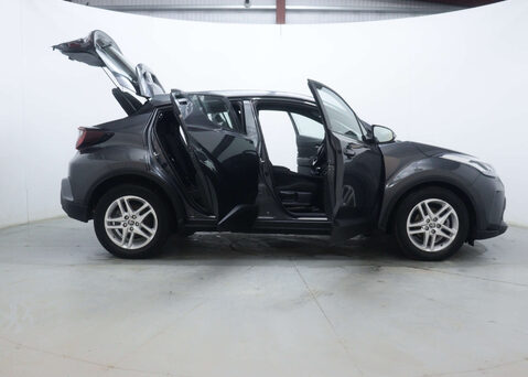 Toyota C-HR 1.8 C-HR Icon HEV CVT 5dr 53