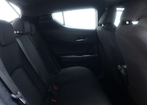 Toyota C-HR 1.8 C-HR Icon HEV CVT 5dr 44