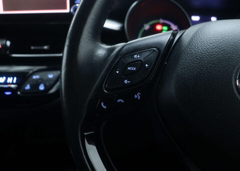 Toyota C-HR 1.8 C-HR Icon HEV CVT 5dr 31