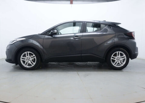 Toyota C-HR 1.8 C-HR Icon HEV CVT 5dr 8