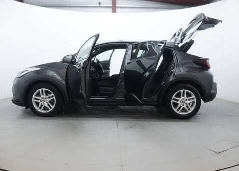 Toyota C-HR 1.8 C-HR Icon HEV CVT 5dr 49