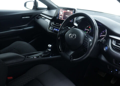 Toyota C-HR 1.8 C-HR Icon HEV CVT 5dr 36