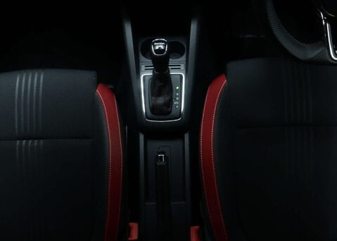 Skoda Fabia 1.0 Fabia Monte Carlo TSi Semi-Auto 5dr 19