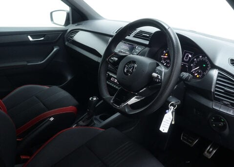 Skoda Fabia 1.0 Fabia Monte Carlo TSi Semi-Auto 5dr 34