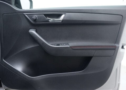 Skoda Fabia 1.0 Fabia Monte Carlo TSi Semi-Auto 5dr 37