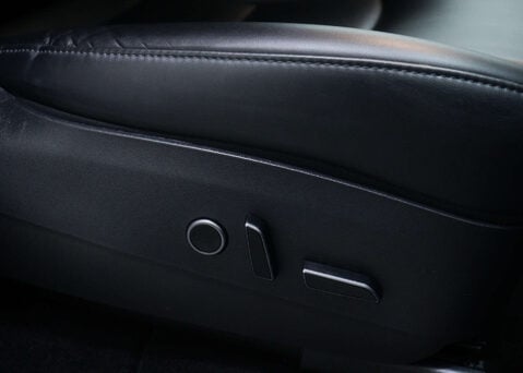 Tesla Model Y Model Y Long Range AWD 4WD 5dr 36