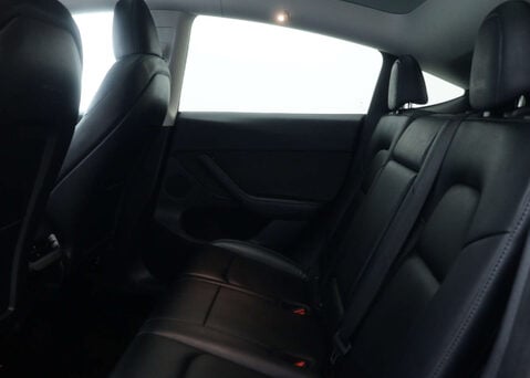 Tesla Model Y Model Y Long Range AWD 4WD 5dr 47