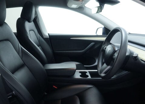 Tesla Model Y Model Y Long Range AWD 4WD 5dr 38