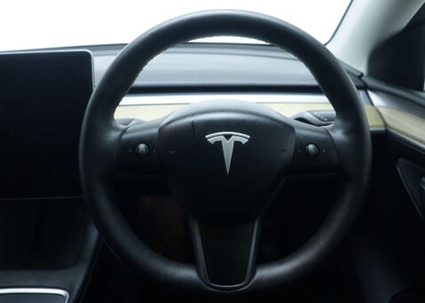 Tesla Model Y Model Y Long Range AWD 4WD 5dr 18