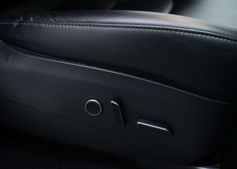 Tesla Model Y Model Y Long Range AWD 4WD 5dr 36