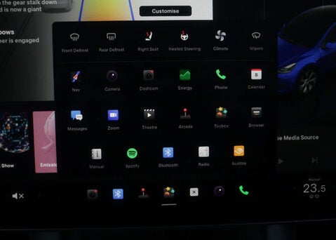 Tesla Model Y Model Y Long Range AWD 4WD 5dr 28