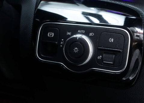 Mercedes-Benz CLA Class 1.3 CLA 250 AMG Line Premium Plus E Auto 4dr 43