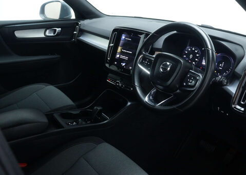 Volvo XC40 1.5 XC40 Core T4 Recharge Auto 5dr 36