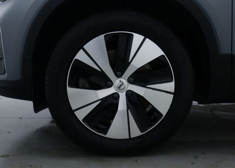 Volvo XC40 1.5 XC40 Core T4 Recharge Auto 5dr 15