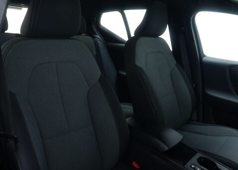 Volvo XC40 1.5 XC40 Core T4 Recharge Auto 5dr 38