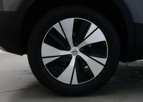 Volvo XC40 1.5 XC40 Core T4 Recharge Auto 5dr 13