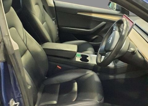 Tesla Model 3 Model 3 Long Range AWD 4WD 4dr 9