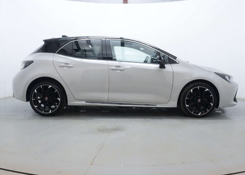 Toyota Corolla 1.8 Corolla GR Sport HEV CVT 5dr 12