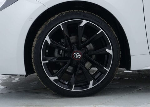 Toyota Corolla 1.8 Corolla GR Sport HEV CVT 5dr 15
